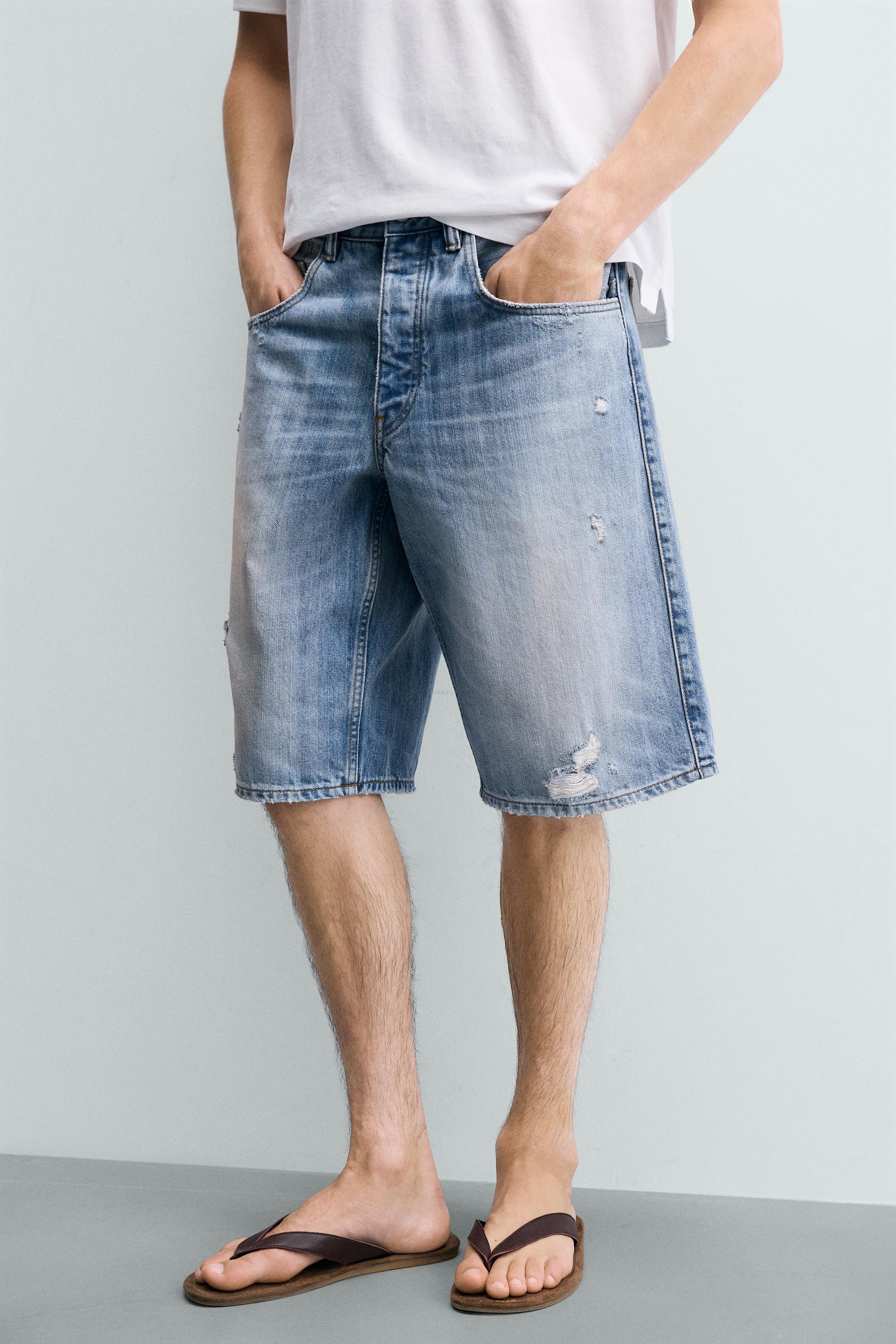 BERMUDA BAGGY EN JEAN DÉCHIRÉ